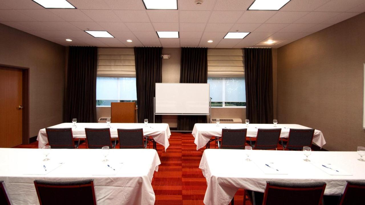 Holiday Inn Express Hotel & Suites North Seattle - Shoreline, An Ihg Hotel Dış mekan fotoğraf